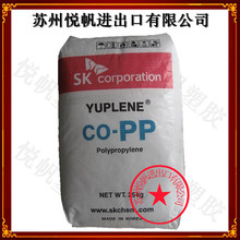 手机充电器没拔客厅被烧光！消防员实测：充电器不拔一直在通电